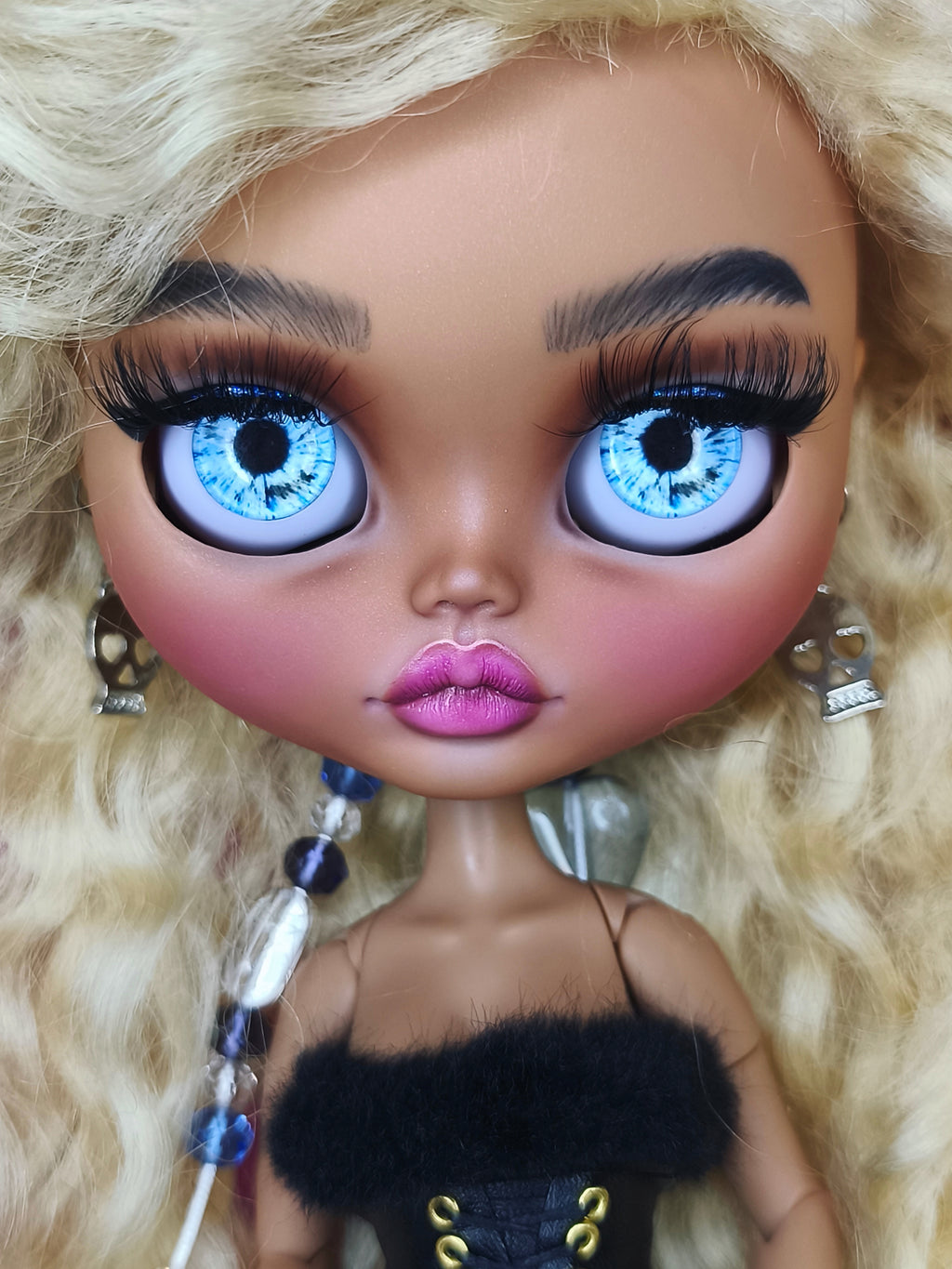 Custom made dolls!!! Description