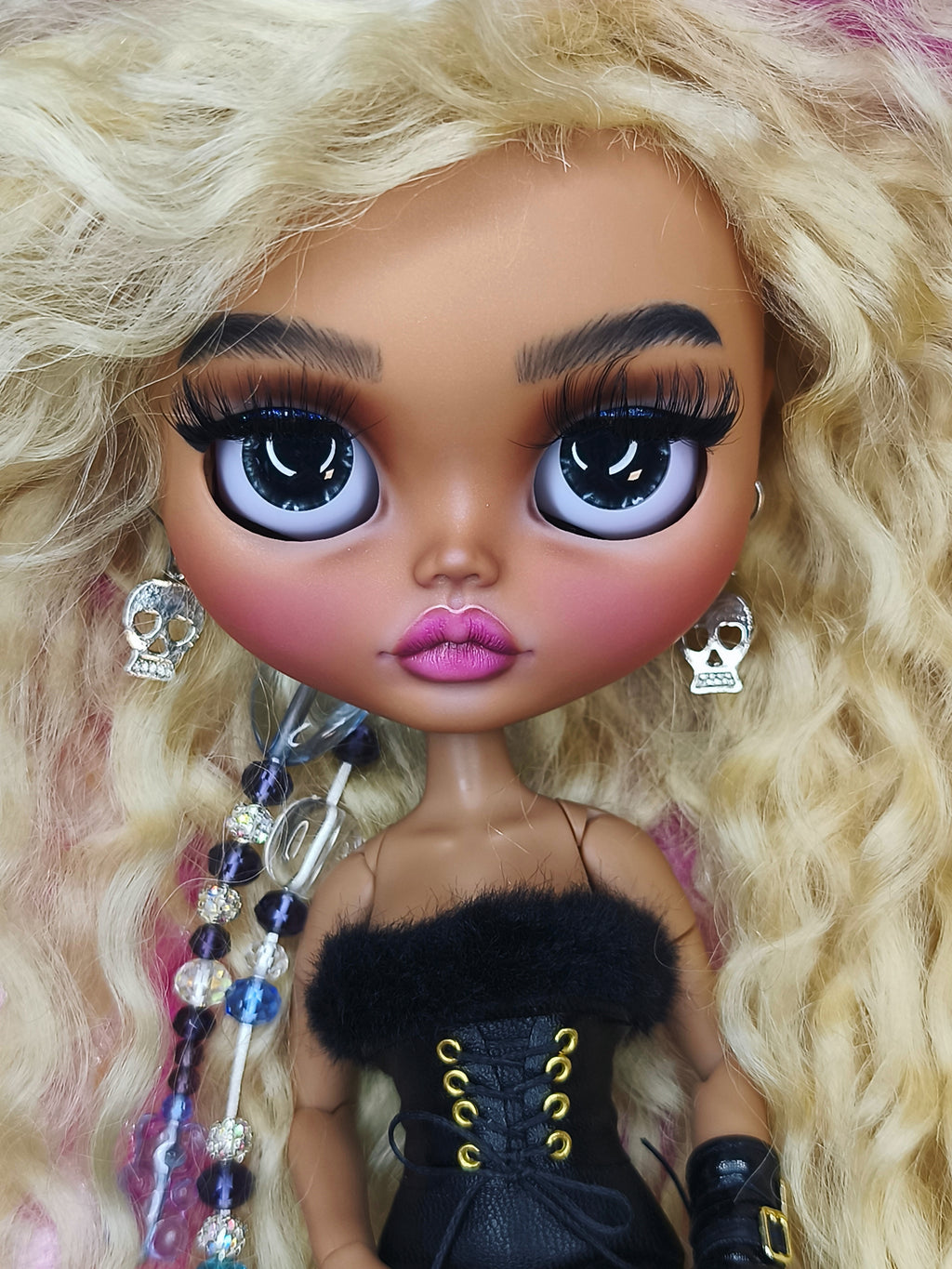 Custom made dolls!!! Description