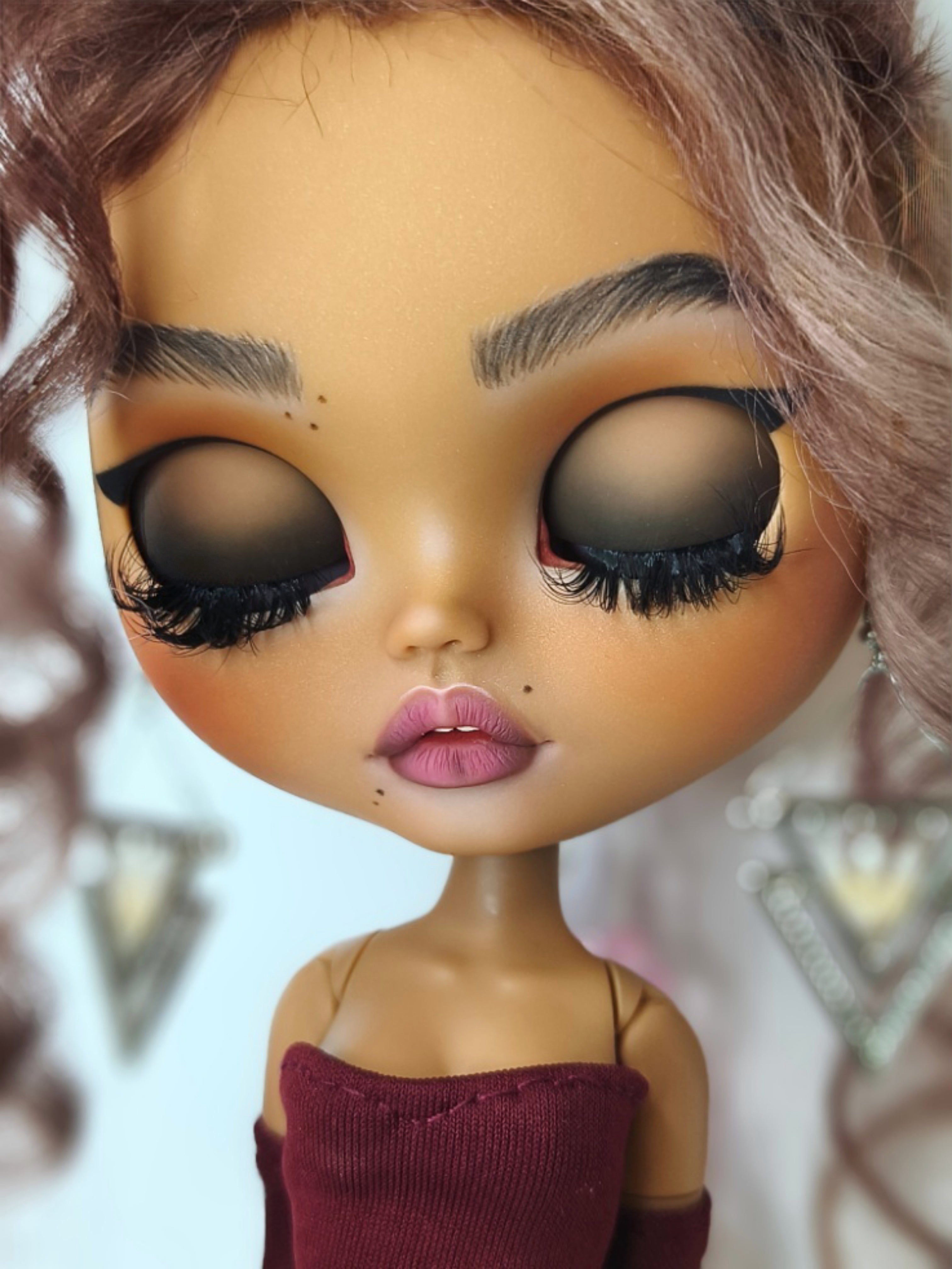 Custom made dolls!!! Description