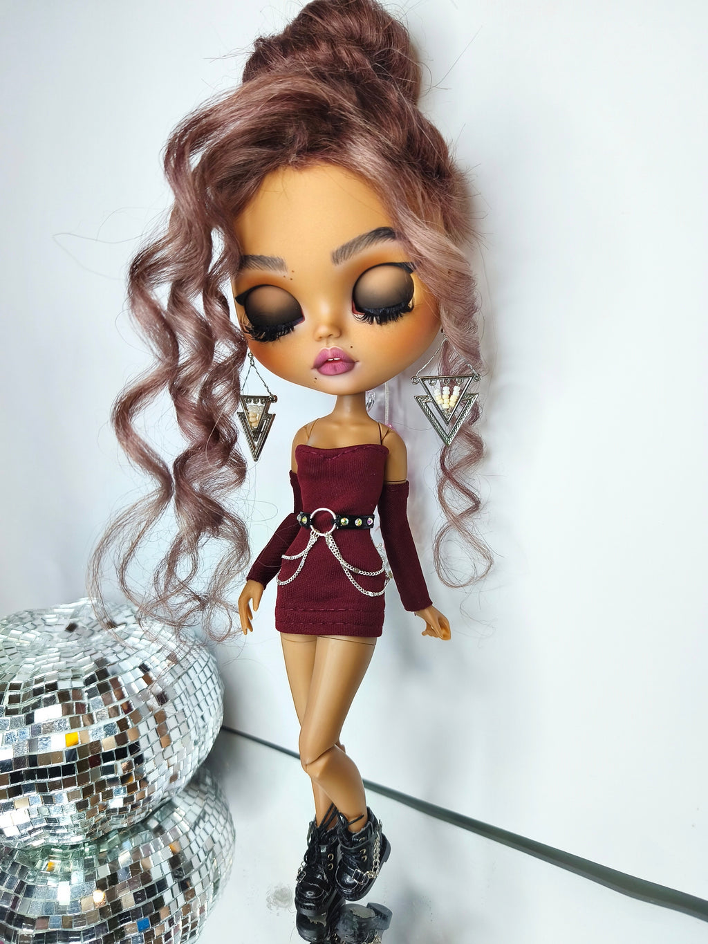 Custom made dolls!!! Description